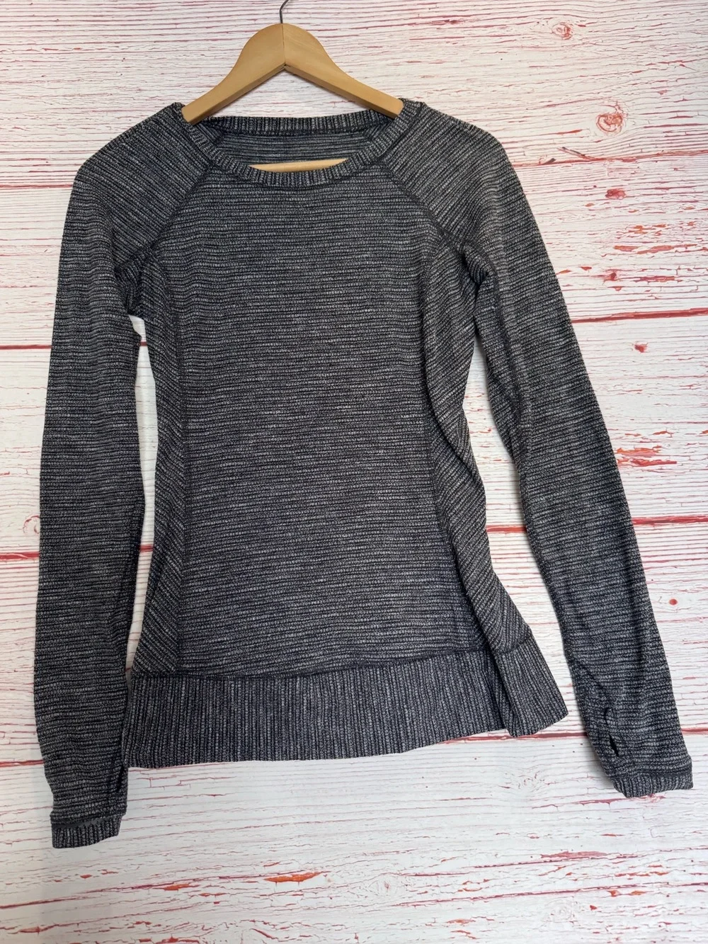 Lululemon Race Your Pace Long Sleeve in Coco Pique Black Sz 4
